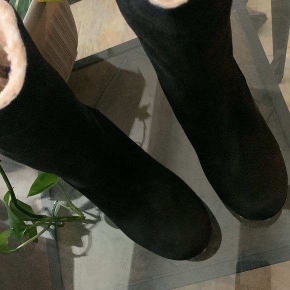 UGG Carnagie Wedge Clog Boots - Picture 6 of 14